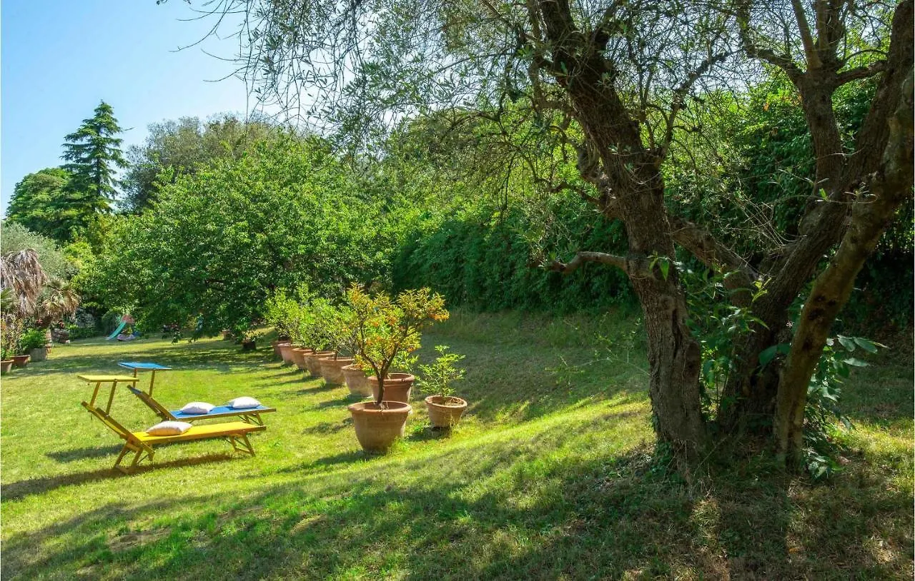 6 Bedroom Cozy Home In Rimini Holiday home