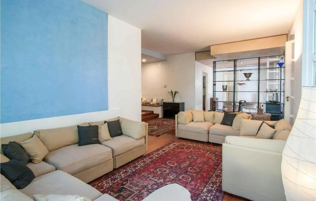 6 Bedroom Cozy Home In Rimini 0*,